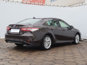 Toyota Camry IX Sedan 2.5 Hybrid Dynamic Force 218KM 2019 Toyota Camry 2.5 Hybrid, Salon Polska, Serwis ASO, zdjęcie 4