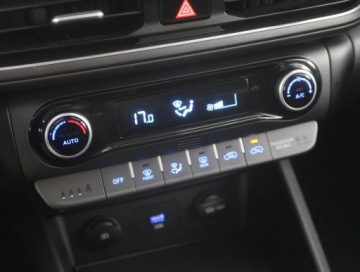 Hyundai Kona I Crossover 1.0 T-GDI 120KM 2020 Hyundai Kona 1.0 T-GDI, Salon Polska, zdjęcie 11