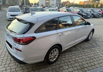 Hyundai i30 III Wagon 1.4 MPi 100KM 2018 Hyundai i30 1,4 100KM Klima Navi Kamera Kola latozima 1.4 Benzyna 100KM, zdjęcie 5