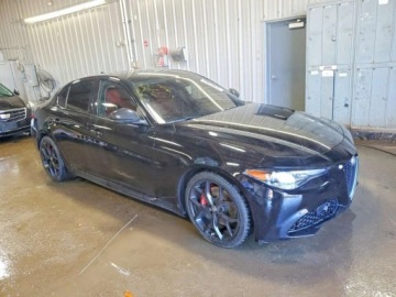 Alfa Romeo Giulia II Sedan Facelifting 2.0 Turbo 280KM 2020 Alfa Romeo Giulia 2020 2.0l 2.0 Benzyna 280KM, zdjęcie 4