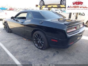 Dodge Challenger III 2021 Dodge Challenger 2021, RT, Scat Pack, 6.4L 6.4 Benzyna 485KM