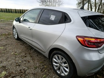 Renault Clio V Hatchback 5d 1.0 TCe 90KM 2023 Renault Clio 2023 7.600km, zdjęcie 3