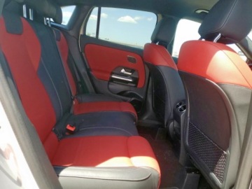 Mercedes GLA II 2021 Mercedes-Benz GLA 250 2021 2.0l 2.0 Benzyna 221KM, zdjęcie 11