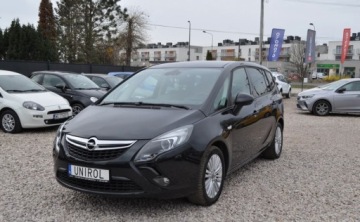 Opel Zafira C Tourer 1.4 Turbo ECOTEC 140KM 2016 Opel Zafira 7 osobowy 1.4 Turbo Benzyna Nawigacja Tempomat Cz. parkowania, zdjęcie 1