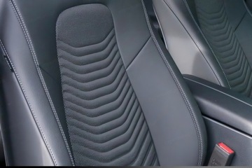 Mercedes GLB SUV 1.3 200 163KM 2023 Mercedes-Benz Glb 200 Progressive Suv 1.3 (163KM) 2023, zdjęcie 4