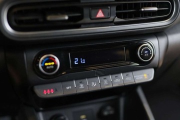 Hyundai Kona I Crossover Facelifting 1.0 T-GDI 120KM 2021 Hyundai Kona 1.0 T-GDI Comfort Benzyna 120KM, zdjęcie 11