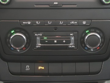 Skoda Yeti Minivan 1.4 TSI 122KM 2012 Skoda Yeti 1.4 TSI, Salon Polska, Parktronic, zdjęcie 12