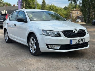 Skoda Octavia III Liftback 1.2 TSI 105KM 2014 Skoda Octavia 1.2 TSI Active 105KM 2014r