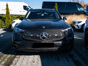 Mercedes GLC C254/X254 Coupe 2.0 300 258KM 2025 MERCEDES-BENZ GLC 300 4-Matic AMG Line 2.0 (258KM) 2025, zdjęcie 1