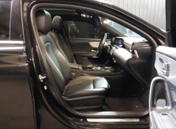 Mercedes Klasa A W177/V177 Sedan 2.0 220 190KM 2020 Mercedes-Benz Klasa A 2020r., MERCEDES-BENZ A 220 4MATIC, 2L, od ubezpiecz, zdjęcie 8