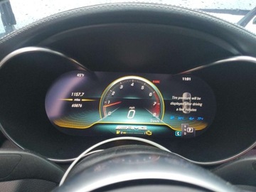 Mercedes Klasa C W205 2019 Mercedes-Benz Klasa C 63 AMG-S 2019 4.0l 4.0 Benzyna 503KM, zdjęcie 9