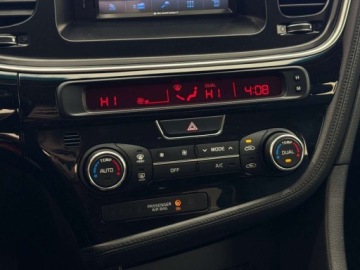 Kia Optima I Sedan Facelifting 1.7 VGT CRDi 136KM 2014 Kia Optima 1.7 CRDi L Kamera cofania Podgrzewane fotele Czujniki parkow, zdjęcie 22