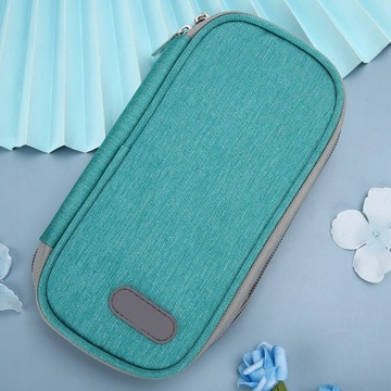 Термоизолирующая дорожная сумка для медикаментов.