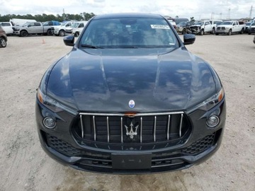 Maserati Levante 3.0 V6 GDI 350KM 2021 Maserati Levante 2021 MASERATI LEVANTE S 3.0 Benzyna 350KM, zdjęcie 1