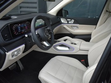 Mercedes GLS X167 SUV Facelifting 3.0 450d 367KM 2025 MERCEDES-BENZ GLS 450 d 4-MATIC AMG Line 3.0 (367KM) 2025, zdjęcie 7