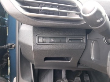 Peugeot 3008 II Crossover Facelifting  1.5 BlueHDi 130KM 2022 Peugeot 3008 1.5 BlueHDi Allure S&amp;S II (2016-) Peu, zdjęcie 32