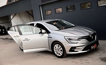 Renault Megane IV Hatchback 5d  Facelifting 1.3 TCe 140KM 2021 Renault Megane Renault Megane 1.3 TCe FAP Intens 1.3 Benzyna 140KM, zdjęcie 34