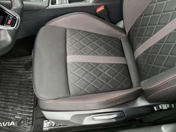 Skoda Octavia IV RS Liftback 2.0 TSI 245KM 2023 Skoda Octavia RS Selection SmartLink Tempomat ACC Virtual Matrix Kes, zdjęcie 10