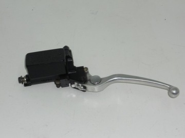 SUZUKI GSF 1200S BANDIT (06-07) КРЕПЛЕНИЕ РУЧКИ НАСОСА ЦИЛИНДРА СЦЕПЛЕНИЯ ОРИГИНАЛ