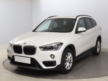BMW X1 F48 2019 BMW X1 sDrive18i, Salon Polska, Serwis ASO, zdjęcie 1