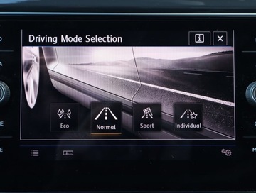 Volkswagen T-Roc I SUV 1.5 TSI ACT 150KM 2018 VW T-Roc 1.5 TSI, Salon Polska, Skóra, Navi, zdjęcie 15