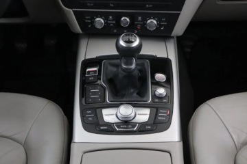 Audi A6 C7 Avant Facelifting 2.0 TDI ultra 190KM 2016 Audi A6 2.0 TDI, 187 KM, Skóra, Xenon, Bi-Xenon, zdjęcie 15