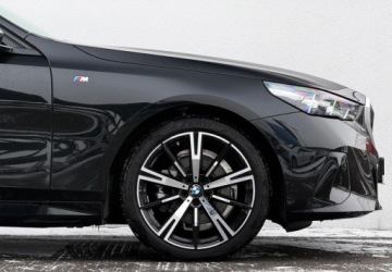 BMW Seria 5 G90-91 2025 BMW Seria 5 I wlasciciel M Sport Hak Gwarancja Bezwypadkowy FVAT23, zdjęcie 11