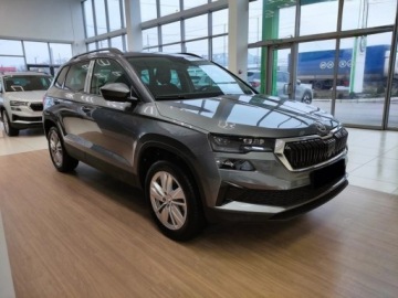 Skoda Karoq Crossover Facelifting 1.5 TSI ACT 150KM 2026 Od ręki - Drive 1.5 TSI DSG 150KM, zdjęcie 2