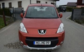 Peugeot Partner II Furgon 1.6 HDi FAP 92KM 2011 Peugeot Partner 1.6HDI Berlingo 2011r Bez Korozji Zadbany Sprowadzony Opla, zdjęcie 3