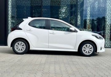 Toyota 2023 Toyota Yaris Yaris 1.5 125KM Comfort FV23 Pelen serwis ASO 1 wlascicie, zdjęcie 4