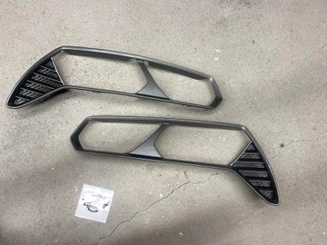 CHEVROLET CORVETTE C7 2014+ 14 SVĚTLO RÁMEČEK NÁRAZNÍK