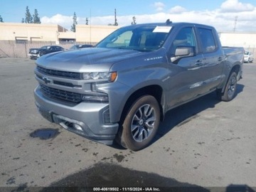 Chevrolet Silverado II 2020 Chevrolet Silverado 2020r., SHORT RST, od ubezpieczalni 5.3 Benzyna 355KM, zdjęcie 2
