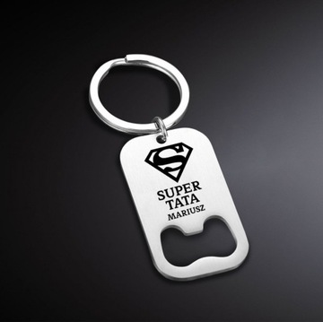 Брелок Супер Папа с гравировкой имени отца.