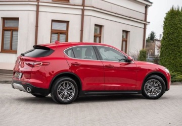 Alfa Romeo Stelvio SUV 2.2 Diesel 180KM 2017 Alfa Romeo Stelvio 2.2JTD 180KM Ledy Navi Camera Skora Full Serwis ASO No, zdjęcie 13