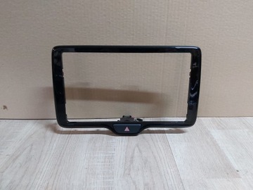 Toyota Yaris Cross IV Ramka radia 55405-K0030