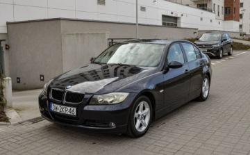 BMW Seria 3 E90-91-92-93 Limuzyna E90 320i 150KM 2005 BMW Seria 3 Skory 204 tys. km 2.0 Benzyna 150KM