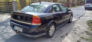 Opel Vectra C Sedan 2.2 DTI ECOTEC 125KM 2003 Opel Vectra 2.2 DTI Automat, zdjęcie 3