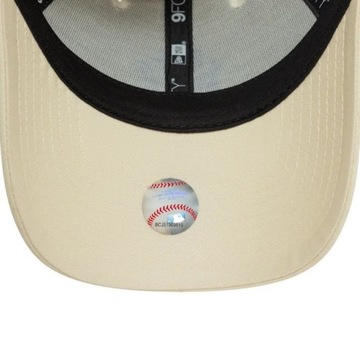 Оригинальная шляпа с новой эрой