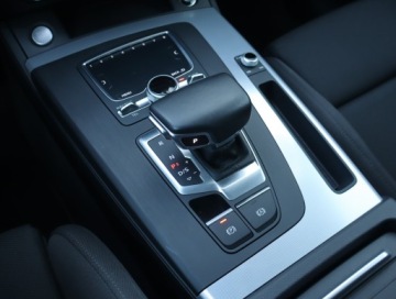 Audi Q5 II SUV 2.0 TDI 163KM 2019 Audi Q5 35 TDI, Salon Polska, Serwis ASO, 4X4, zdjęcie 11