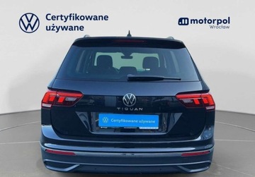 Volkswagen Tiguan II SUV Facelifting 1.5 TSI 150KM 2021 Volkswagen Tiguan Life Pakiet Premium, FV 23, ACC, Kamera cofania, Asyste, zdjęcie 12