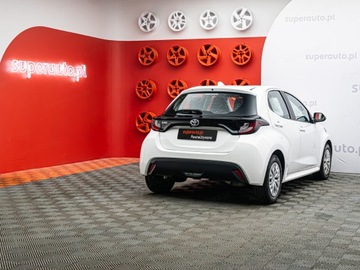 Toyota Yaris IV Hatchback 1.0 VVT-i 72KM 2022 TOYOTA Yaris 1.0 Comfort Hatchback 72KM 2022, zdjęcie 5