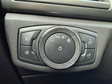 Ford Mondeo V Kombi 2.0 TDCi 150KM 2018 Ford Mondeo 2.0 TDCI 2018/2019 150KM, Ambiente, zdjęcie 25