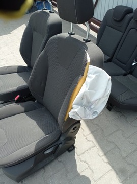 FORD FOCUS MK3 СИДЕНЬЯ С ПОДОГРЕВОМ HB EU