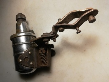 старая винтажная динамо-машина