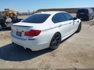 BMW Seria 5 F10-F11 M5 Limuzyna 4.4 V8 560KM 2014 BMW M5 2014 4.4l 4.4 Benzyna 560KM, zdjęcie 5