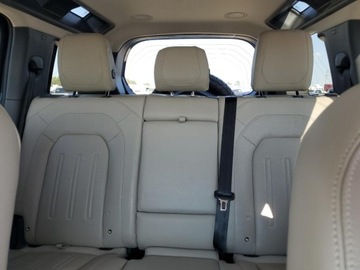 Land Rover Defender IV (L663) 2022 Land Rover Defender 110 SE 2022 3.0l 3.0 Benzyna 395KM, zdjęcie 10