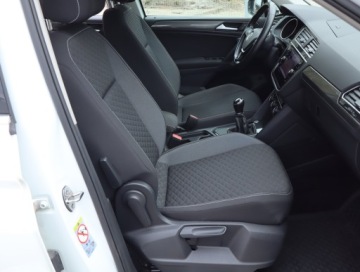 Volkswagen Tiguan II SUV 1.5 TSI EVO 150KM 2018 VW Tiguan 1.5 TSI, Salon Polska, Navi, Klima, zdjęcie 8