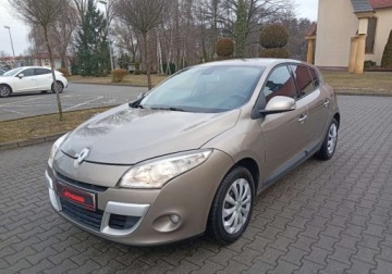 Renault Megane III Hatchback 1.6 16v 110KM 2008 Renault Megane Zarejestrowany - ubezpieczony - benzyna 1.6 Benzyna 110KM, zdjęcie 2