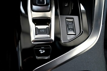 Peugeot 5008 II Crossover Facelifting 1.6 PureTech 180KM 2023 Peugeot 5008 GT kamera Skora adc NawI, zdjęcie 26