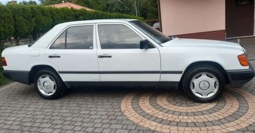 Mercedes W124 Sedan 2.0 105KM 1987 Mercedes-Benz W124 (1984-1993) Mercedes-Benz W124 (1984-1993) 2.0 Benzyna, zdjęcie 23